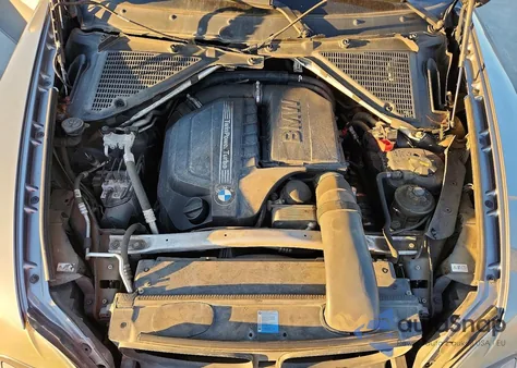 2011 BMW X5 xDrive35I z USA, uszkodzony, nr VIN 5UXZV4C5XBL741862